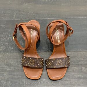 Louis Vuitton Block heel sandal. BRAND NEW